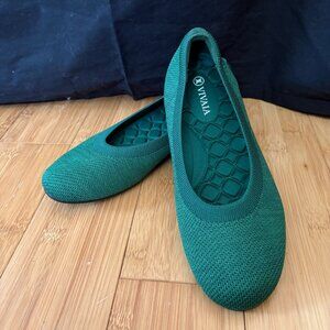 Vivaia Women's Emerald Green Knit Ballet Flats